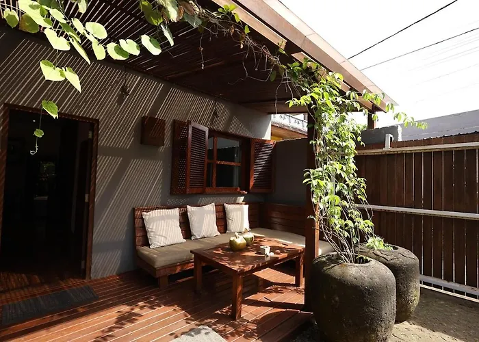 Vakantiehuis Cozy Bali House For Friends, Family And Digital Nomads *