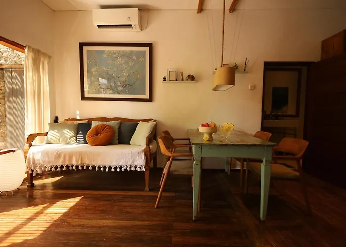 Cozy Bali House For Friends, Family And Digital Nomads Ferienhaus